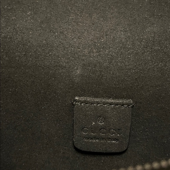 Gucci Beige and Black Shoulder Bag with Silver Chain - Picture 6 of 9